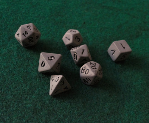 Set de dados RPG Clásico Gris Piedra (7 unid.)
